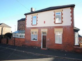 2 bedroom Terraced f...